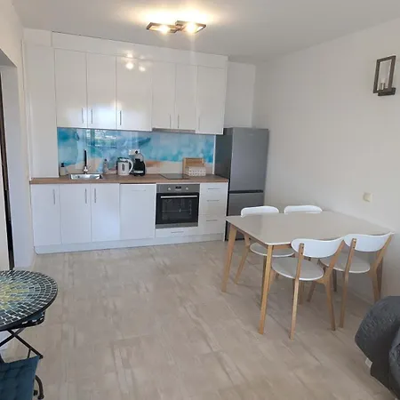 Modern Sea View 1br 2 Min To The By Flat Mаnager Sozopol