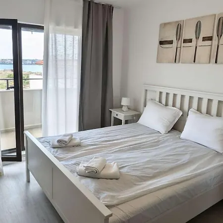 Modern Sea View 1br 2 Min To The By Flat Mаnager Apartament
